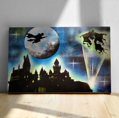 Harry Potter- Maghetto che vola con la scopa sul castello, nemico- Wolf Art-
