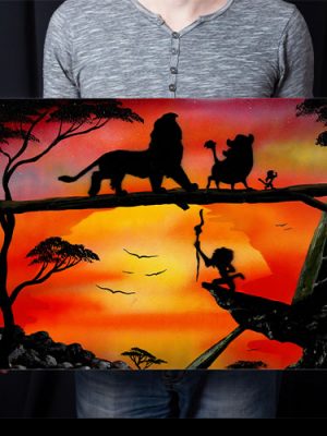 Il Re Leone- Immagine iconica di personaggi del re leone che camminano nel tramonto- Wolf Art