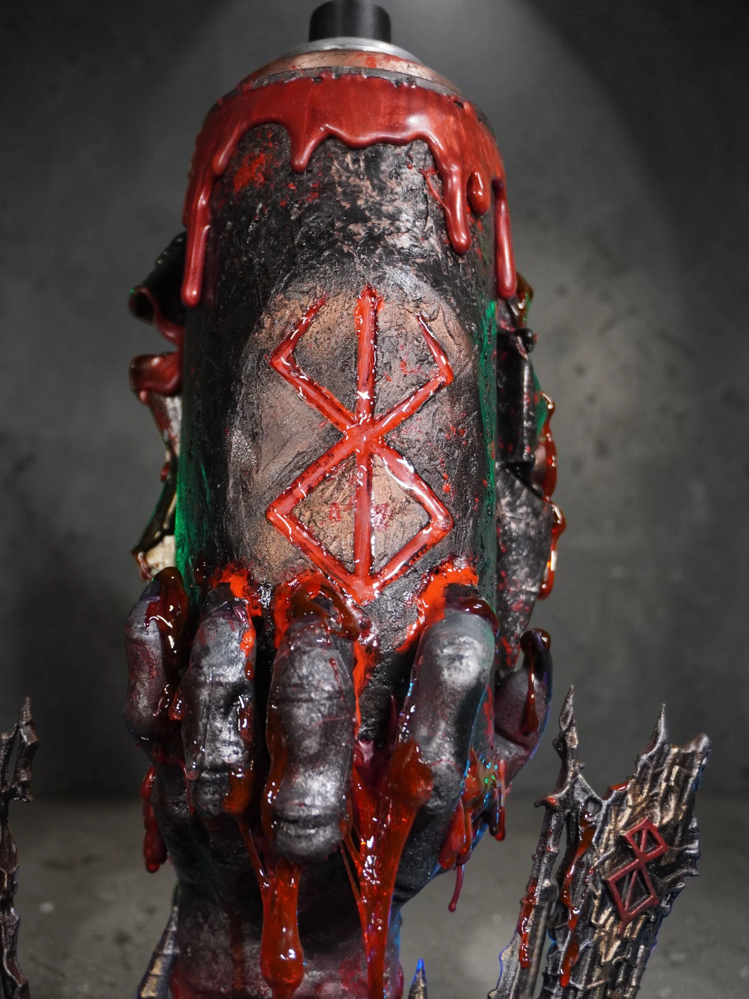 Berserk Restyling - la mano di Dio  - Special Bombol Figure 1000ml - immagine 3